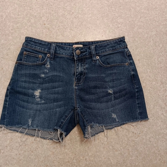 Cremieux Distressed Denim Cuttoff Size 0 Blue Summer Beach Shorts - Picture 2 of 6